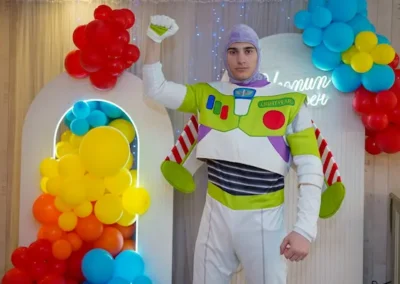 Тема Играта на играчките Toy story